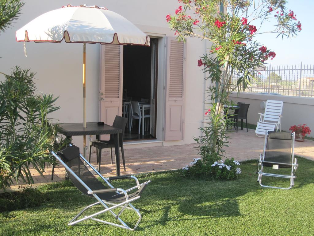 فندق Villino Ermione مارينا دي بيزا المظهر الخارجي الصورة