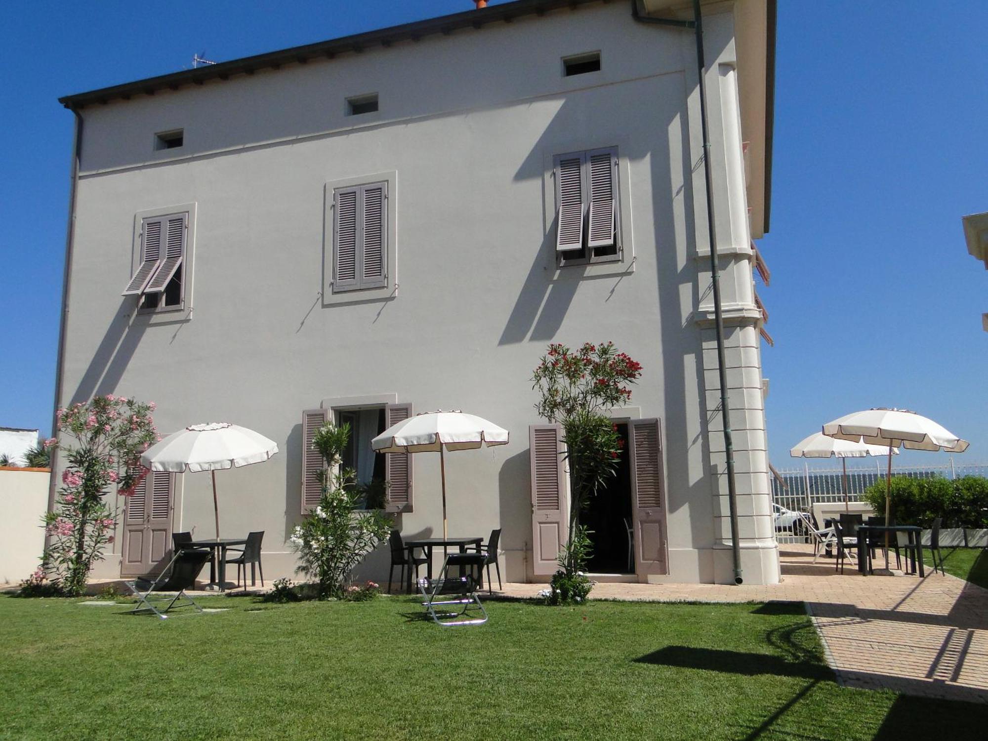 فندق Villino Ermione مارينا دي بيزا المظهر الخارجي الصورة
