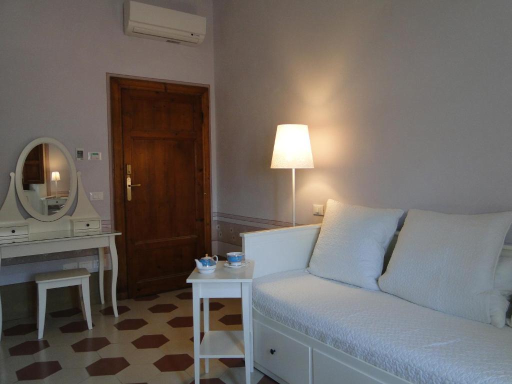 فندق Villino Ermione مارينا دي بيزا المظهر الخارجي الصورة